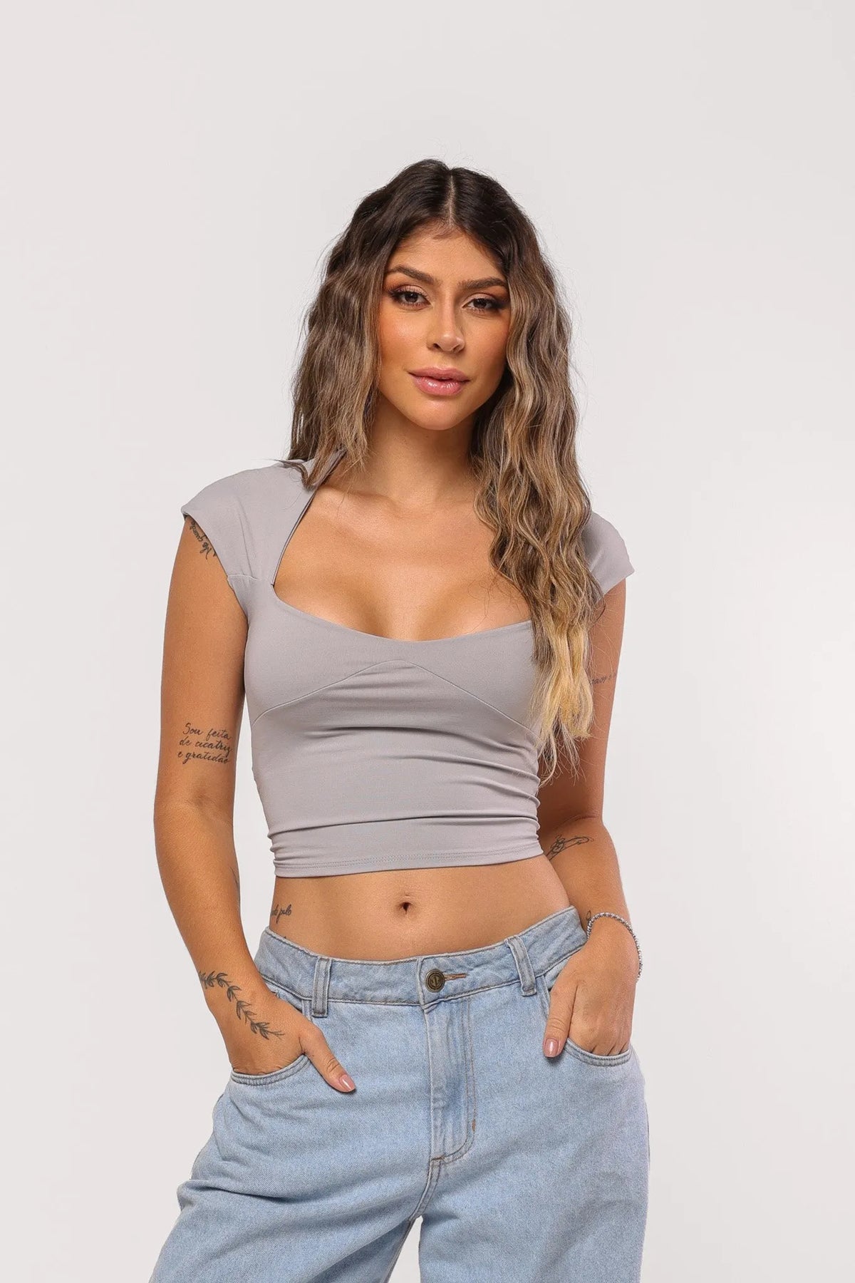Blusa Cropped Becky Poliamida Cinza