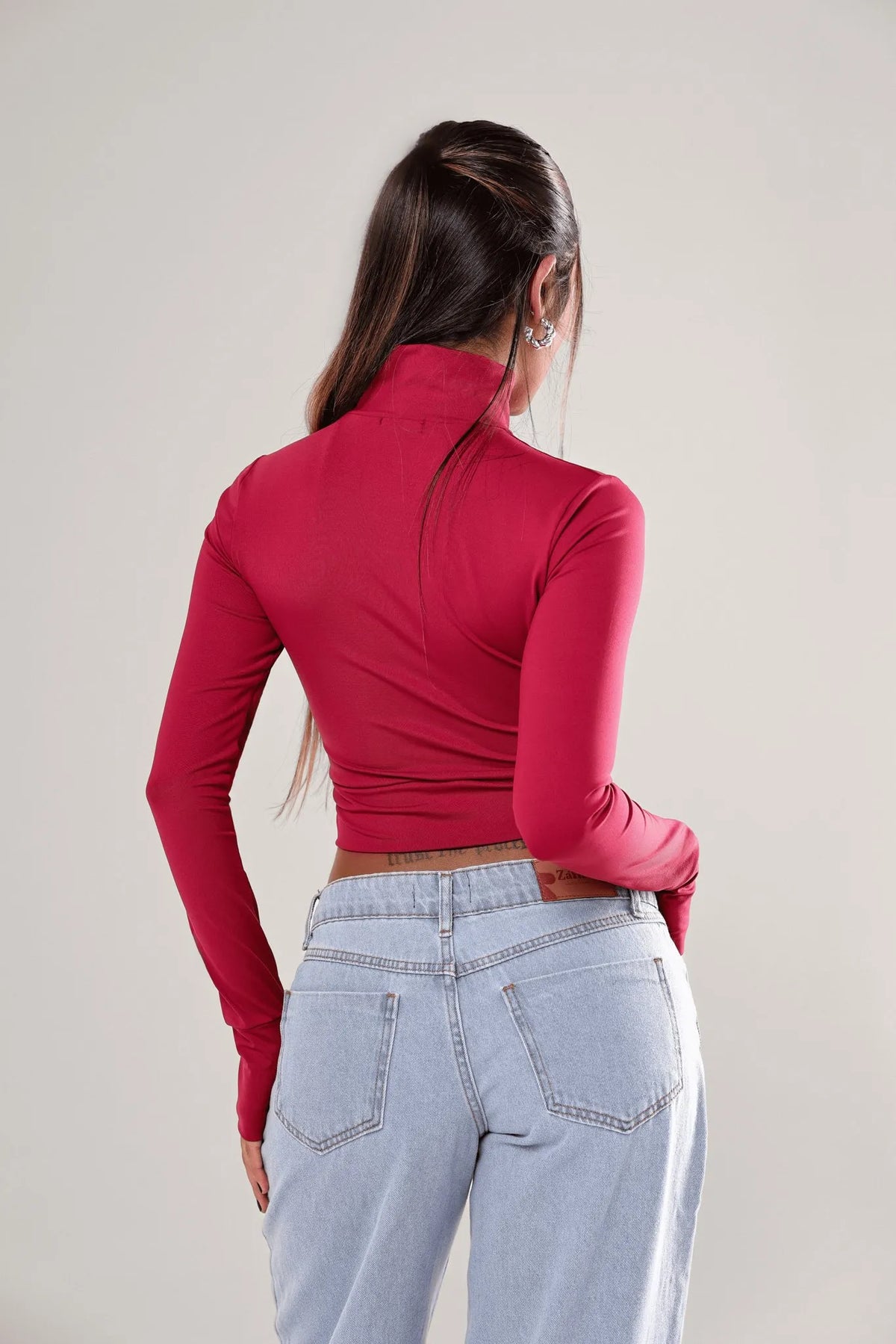 Blusa Vivian Poliamida Com Ziper Gola Vinho