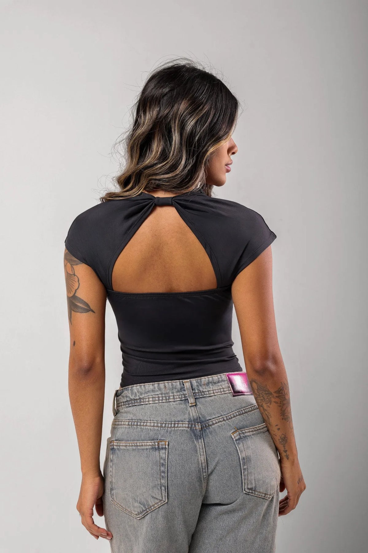Blusa Cropped Becky Poliamida Preto
